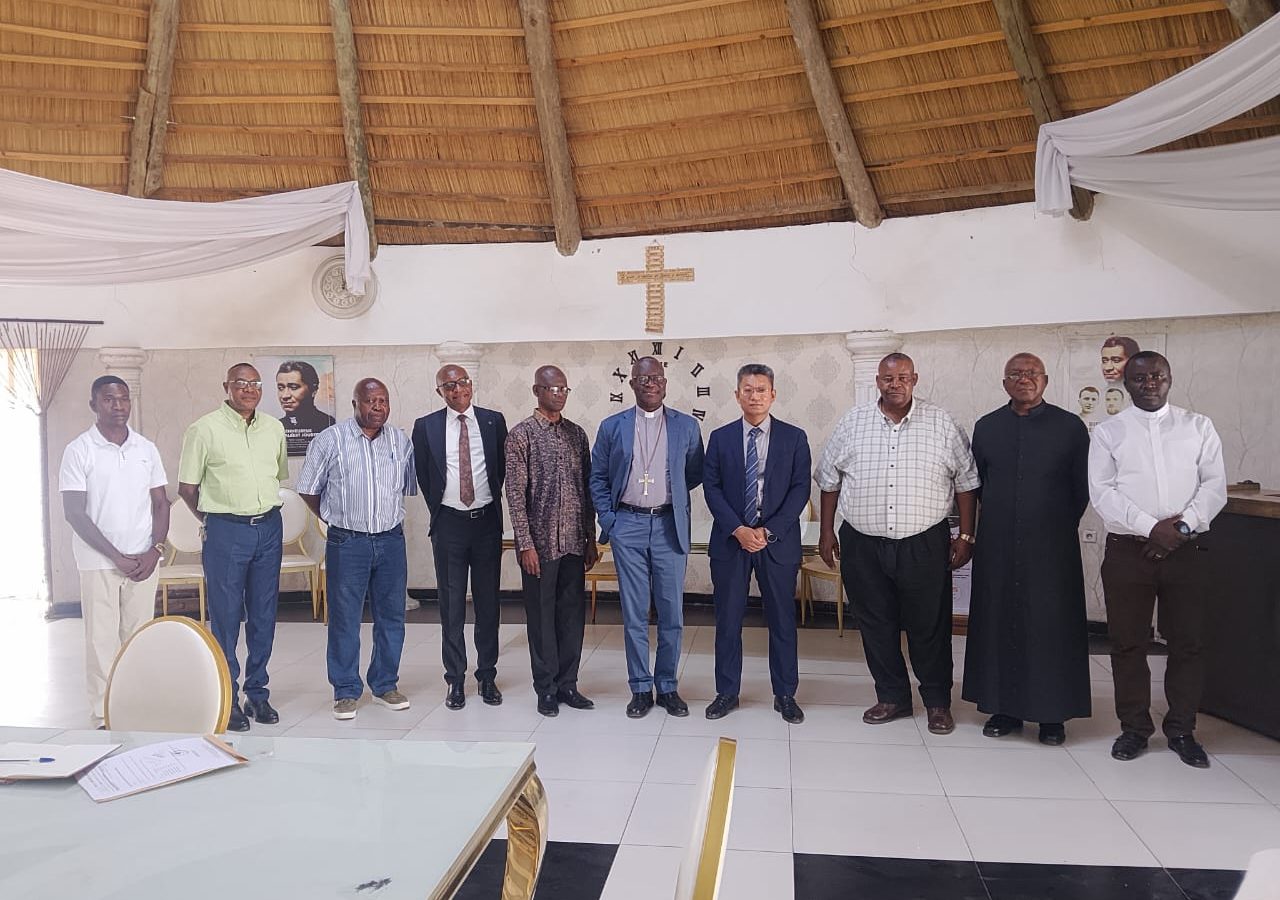 Image extérieure : Rencontre ce 10 Septembre de la société Comilu et l'archevêque de Lubumbashi